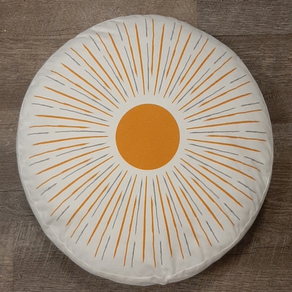 Vintage Sun Burst Round Accent Pillow Gold Gray Estate Sale Find 15" x 5" - Picture 1 of 4
